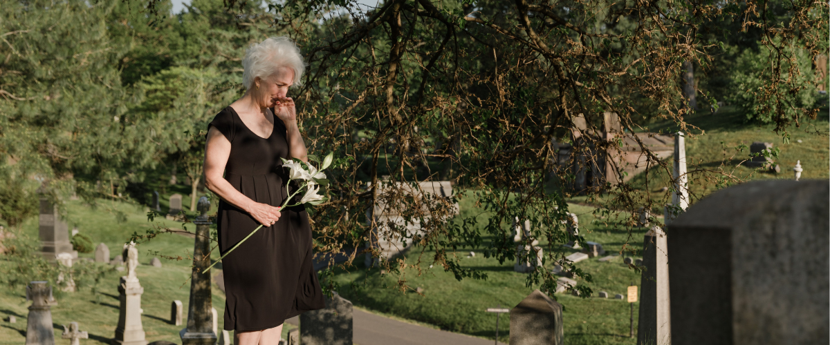 how to help elderly cope with grief